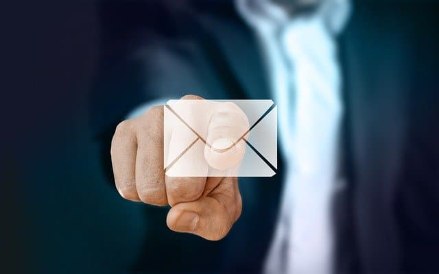 Mail rémunéré